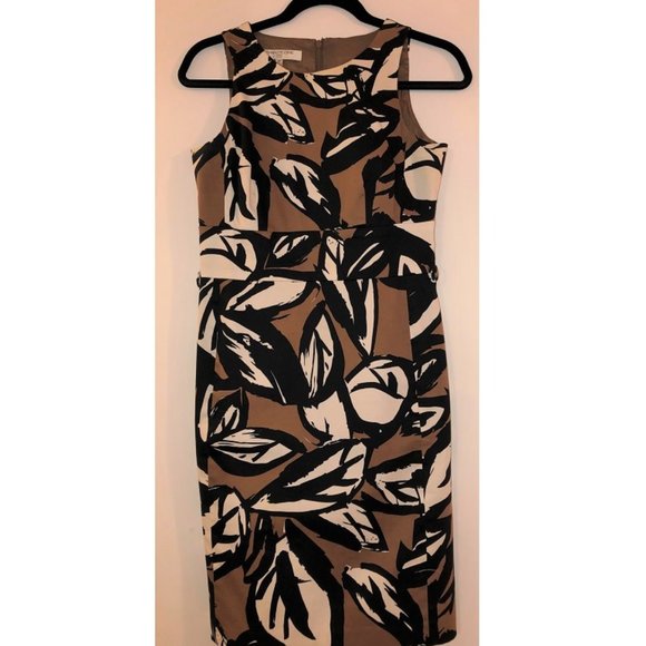 Cute Business dress - Picture 1 of 3